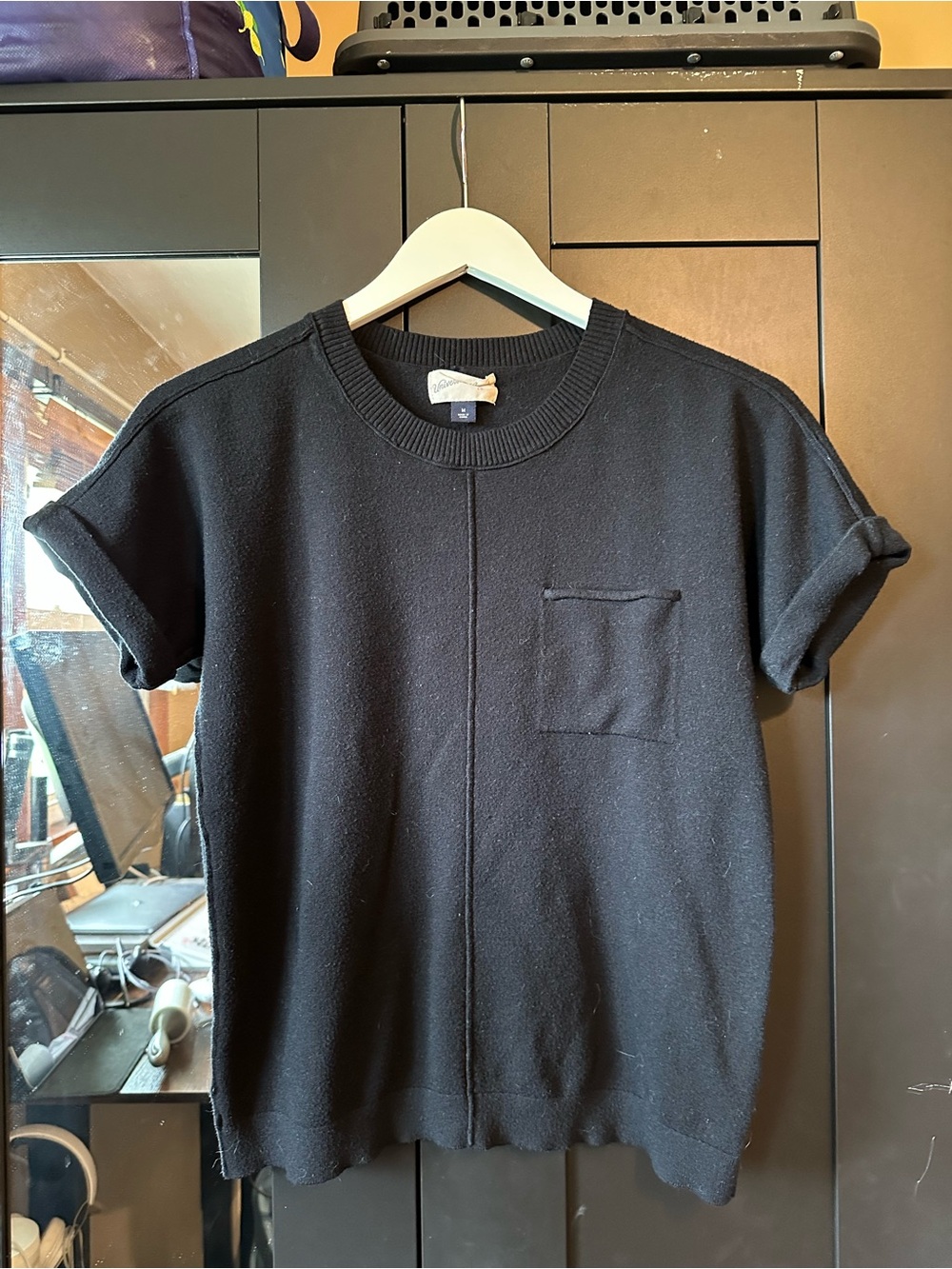 Universal Thread Co. Black Short-Sleeve Sweater — Size M